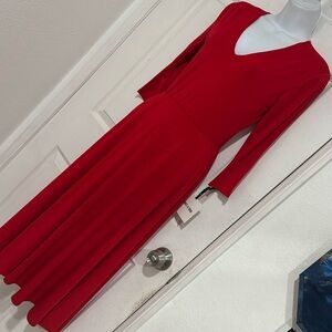 BWT  Agnes & Dora V neck 3/4 Sleeves With Two Pockets Red  Dress, Size S